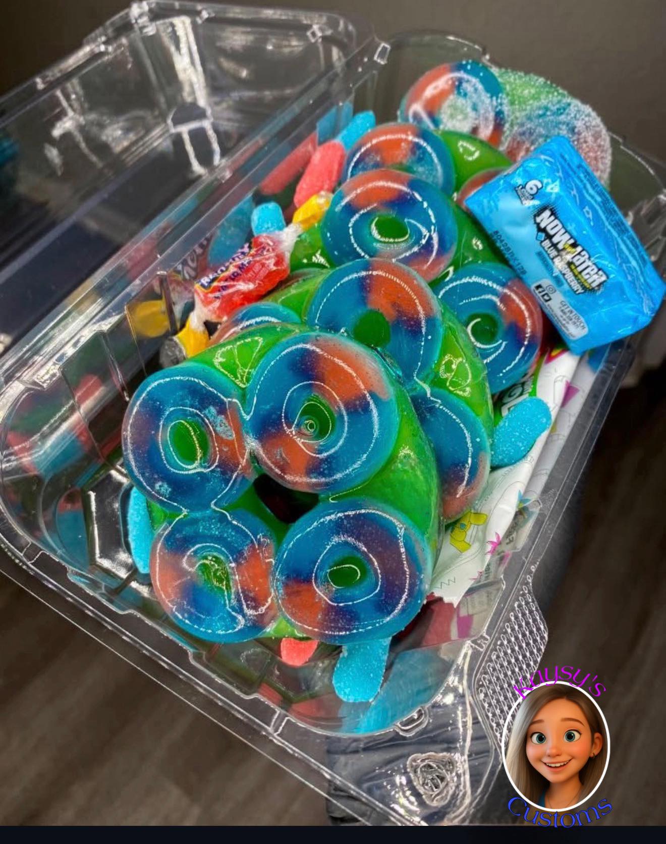 Spaceship Pineapples